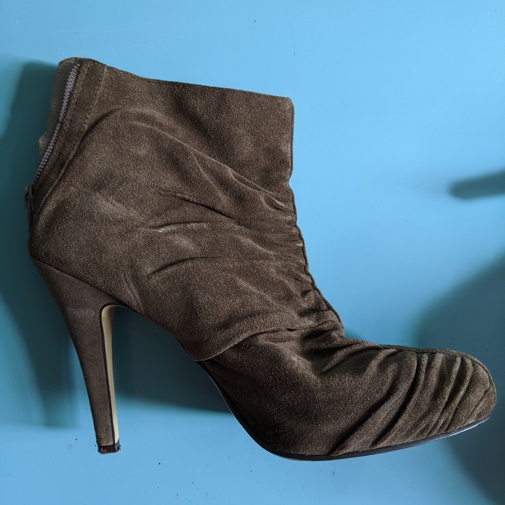 NINE WEST Suede Brown Heeled Booties